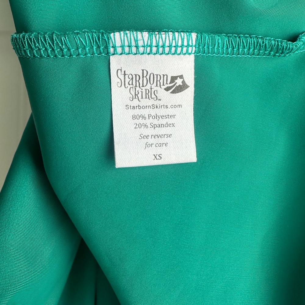 SparkleSkirts Starborn brand Balsam emerald green active skort casual XS - Picture 8 of 9